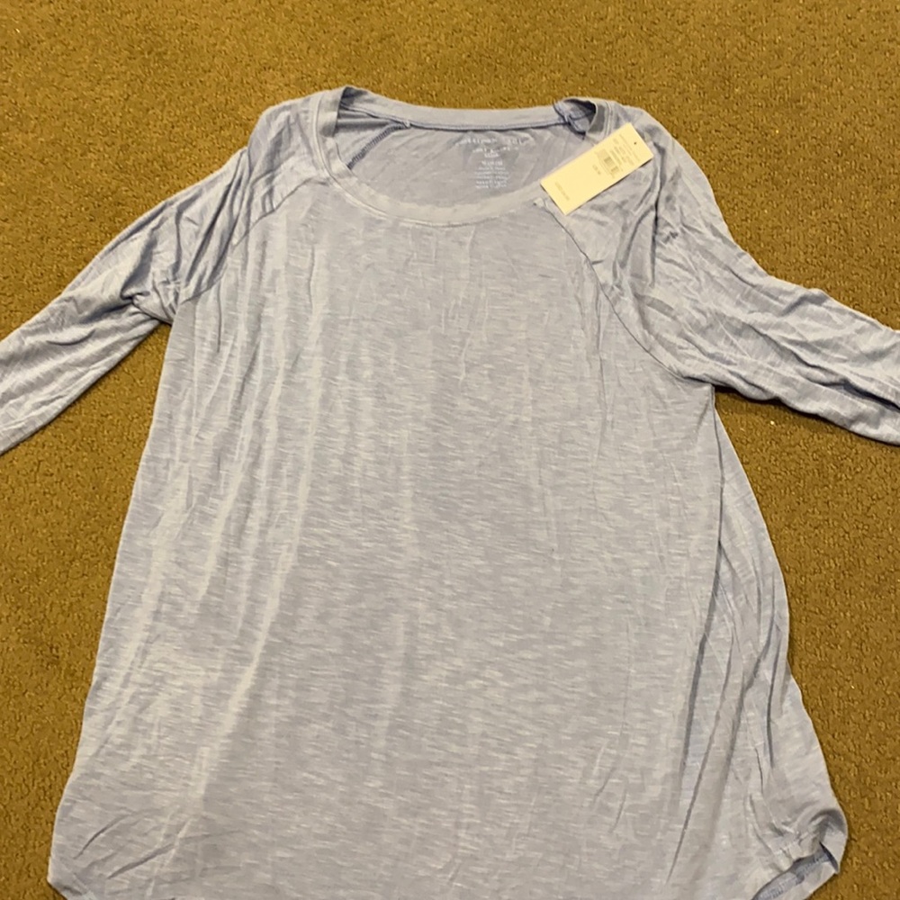 “ soft and sexy” american eagle top
